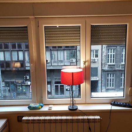 Private Cozy Room 1 With Shared Kitchen In Appartment, Downtown Βελιγράδι Εξωτερικό φωτογραφία