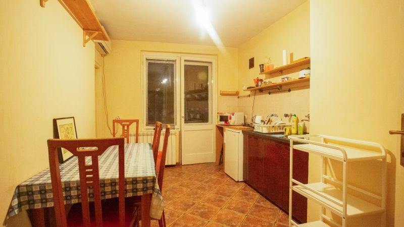 Private Cozy Room 1 With Shared Kitchen In Appartment, Downtown Βελιγράδι Εξωτερικό φωτογραφία